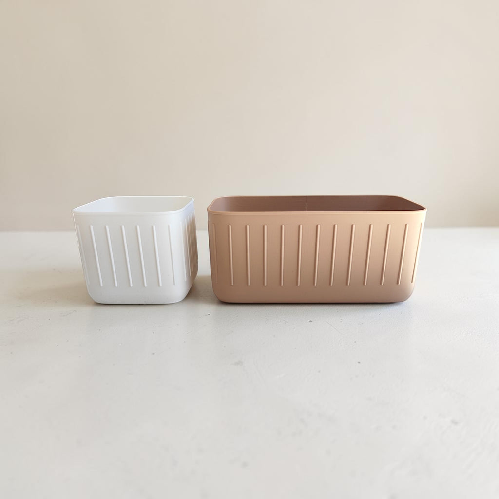 Skandinavische Töpfe – Geripptes Design (Klein & Groß)